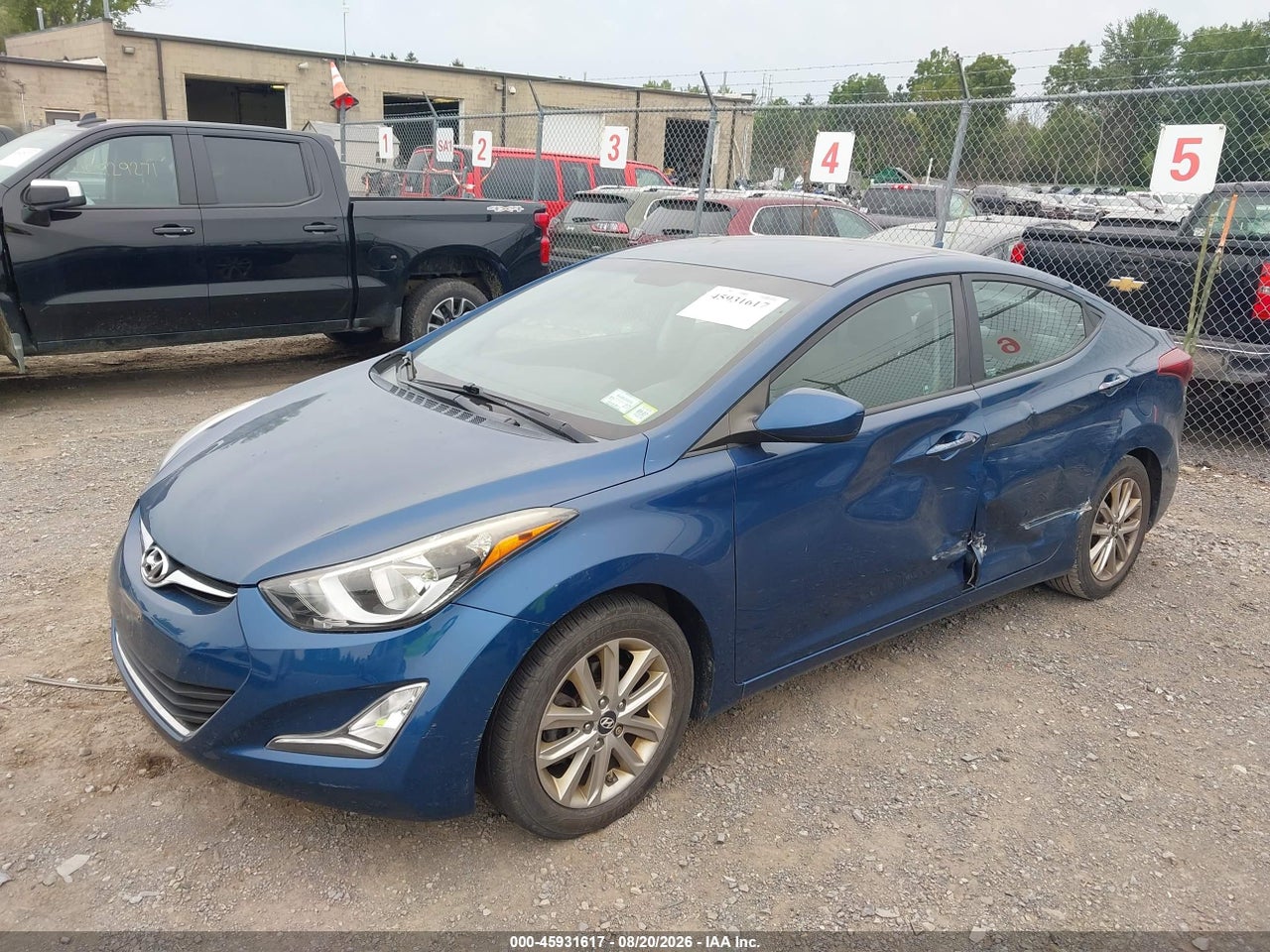 2015 HYUNDAI ELANTRA SE · 2/11