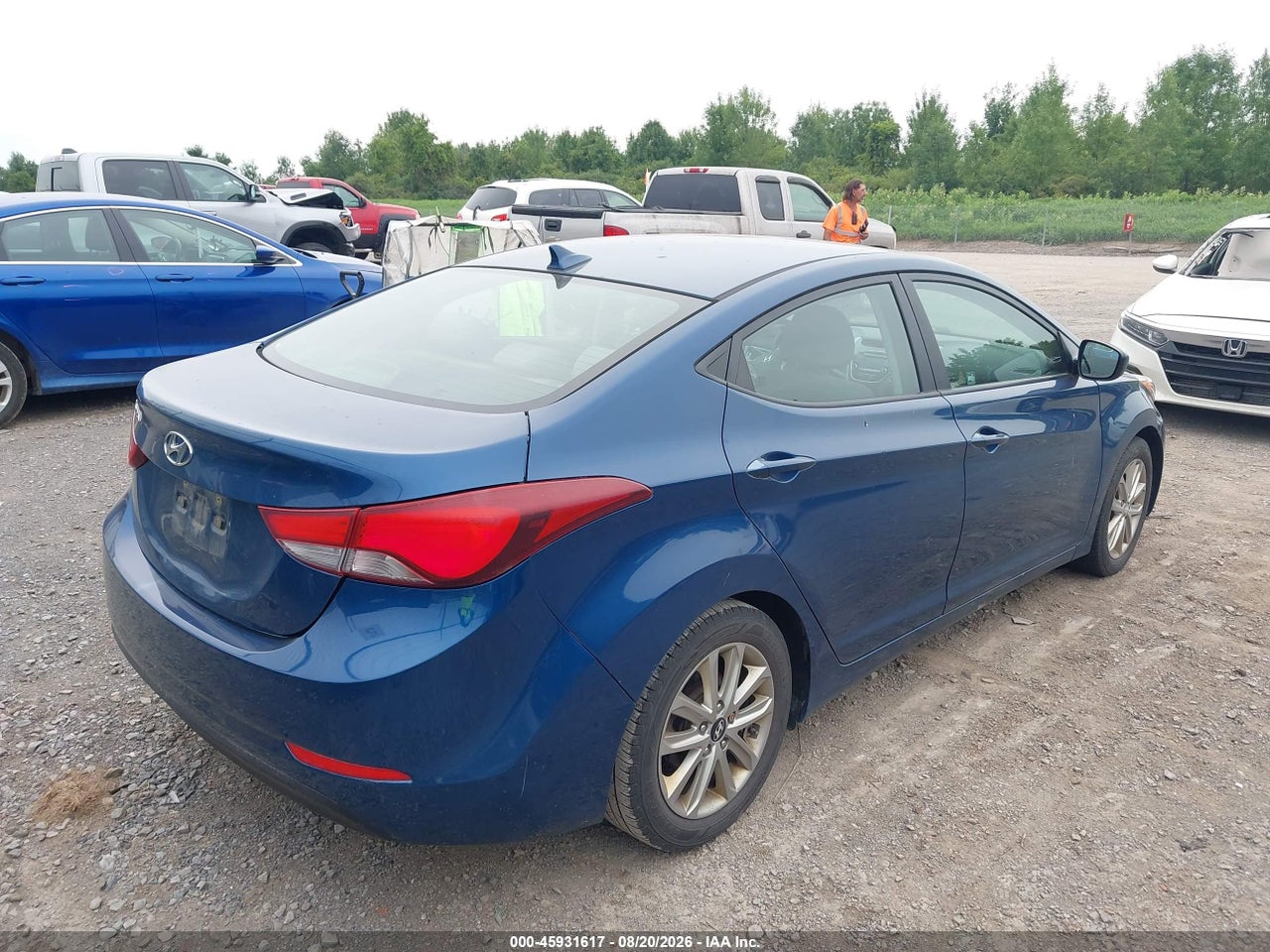 2015 HYUNDAI ELANTRA SE · 4/11