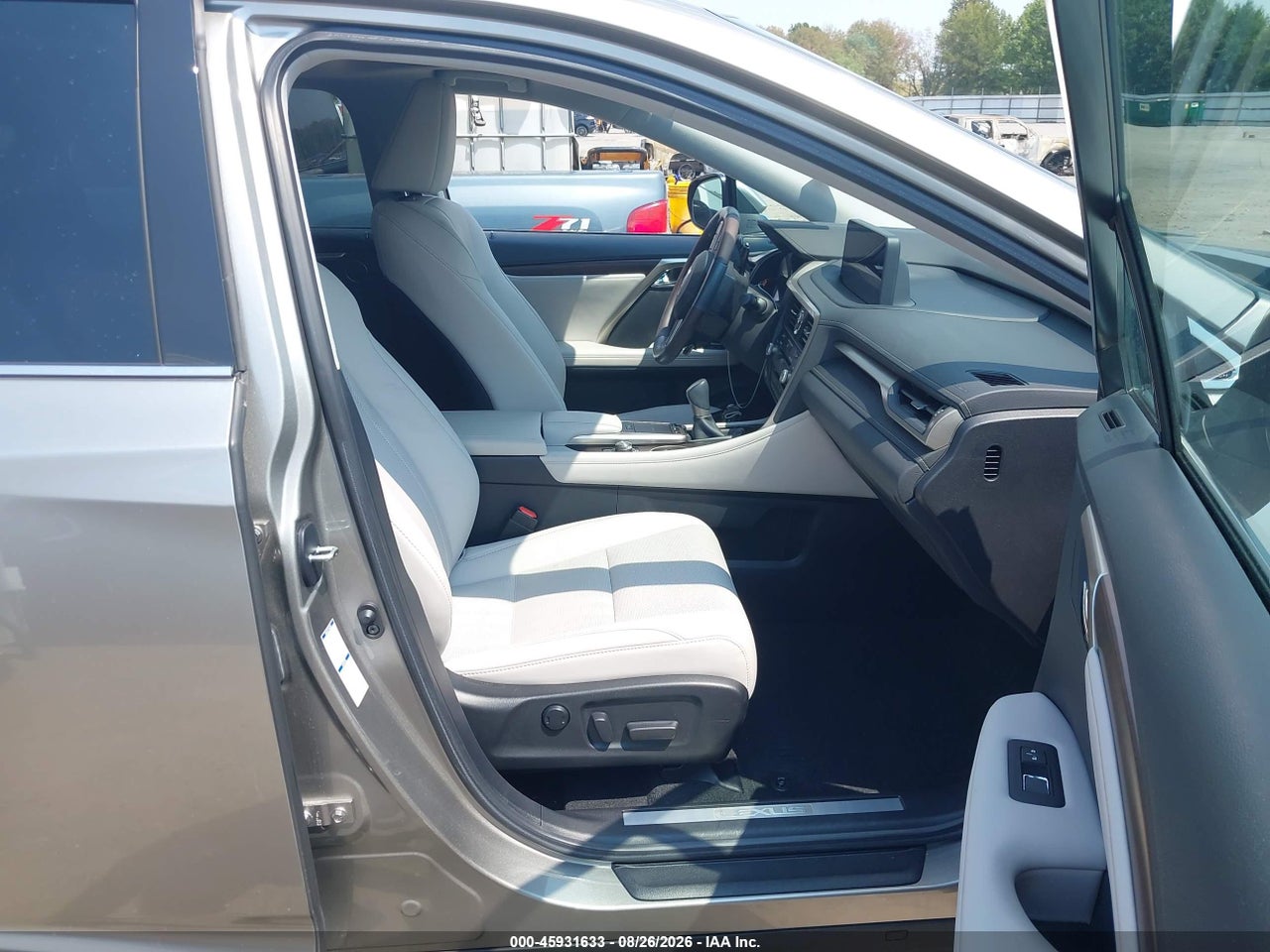 2020 LEXUS RX 350 · 5/11