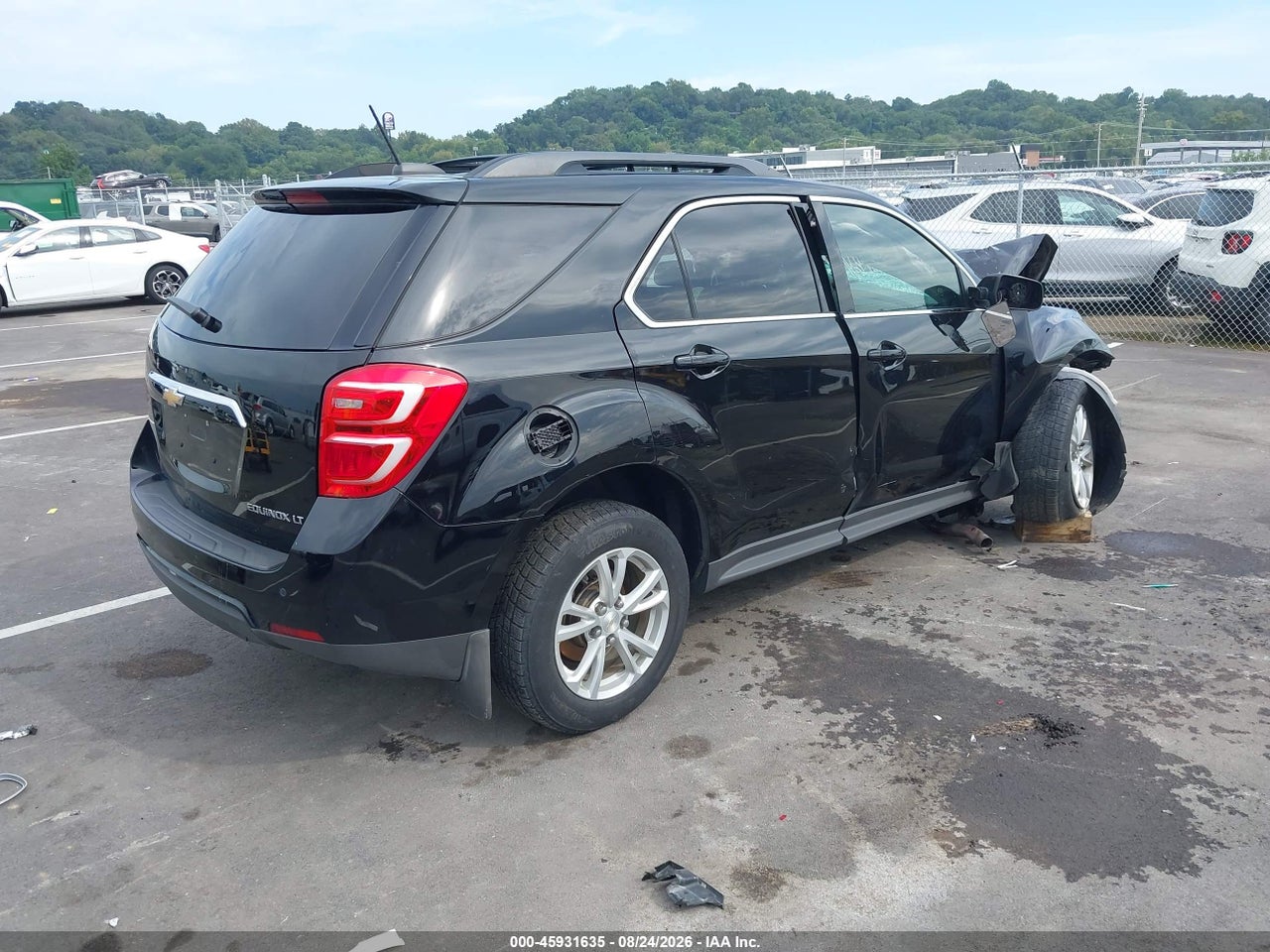 2016 CHEVROLET EQUINOX LT · 4/11