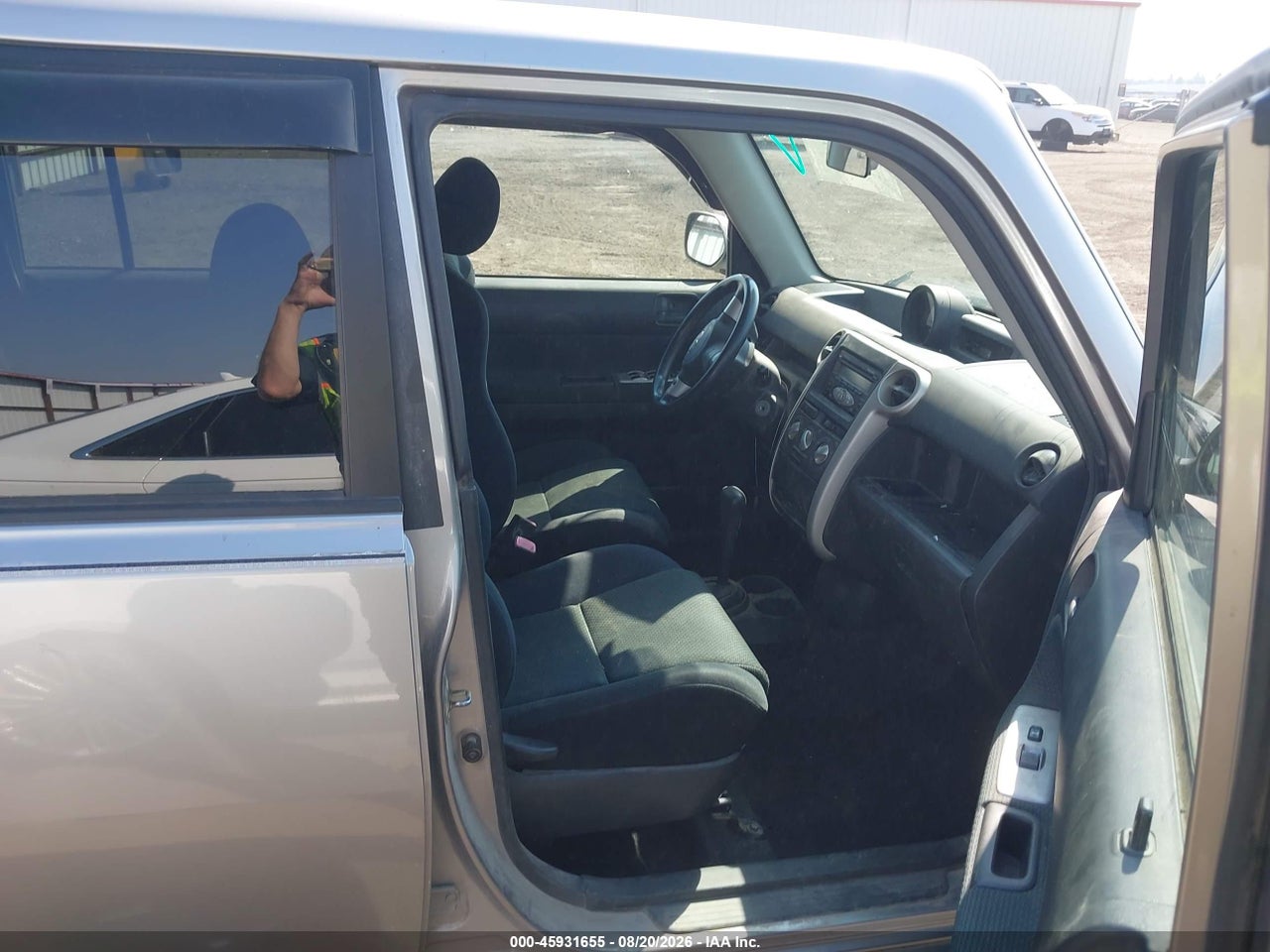 2006 SCION XB · 5/11