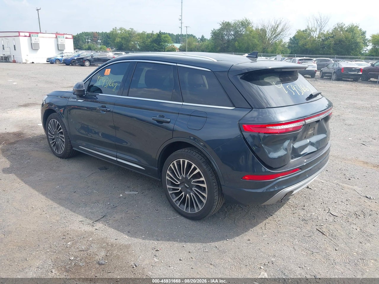 2020 LINCOLN CORSAIR RESERVE · 3/11