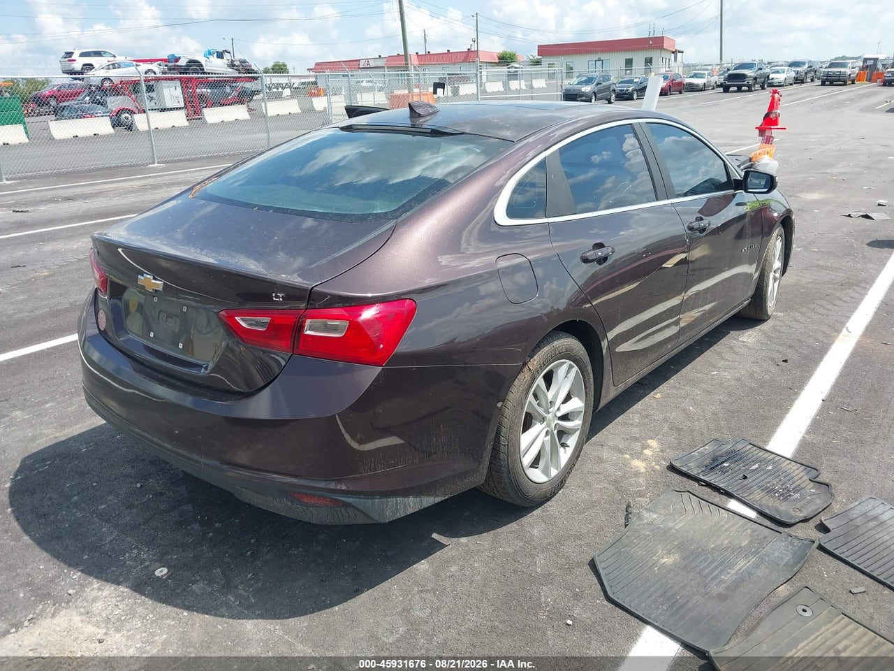 2016 CHEVROLET MALIBU 1LT · 4/10