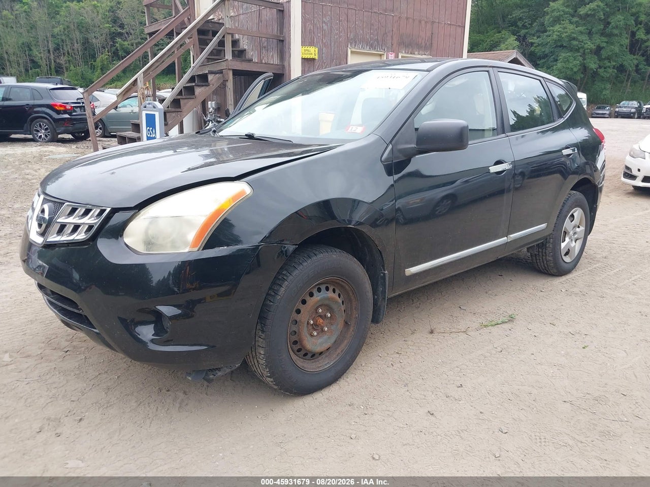 2011 NISSAN ROGUE S · 2/11