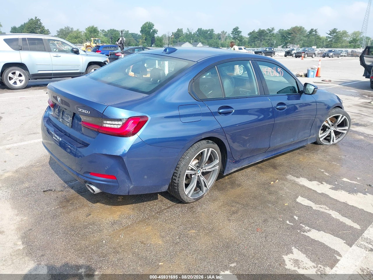 2023 BMW 330I XDRIVE · 4/11