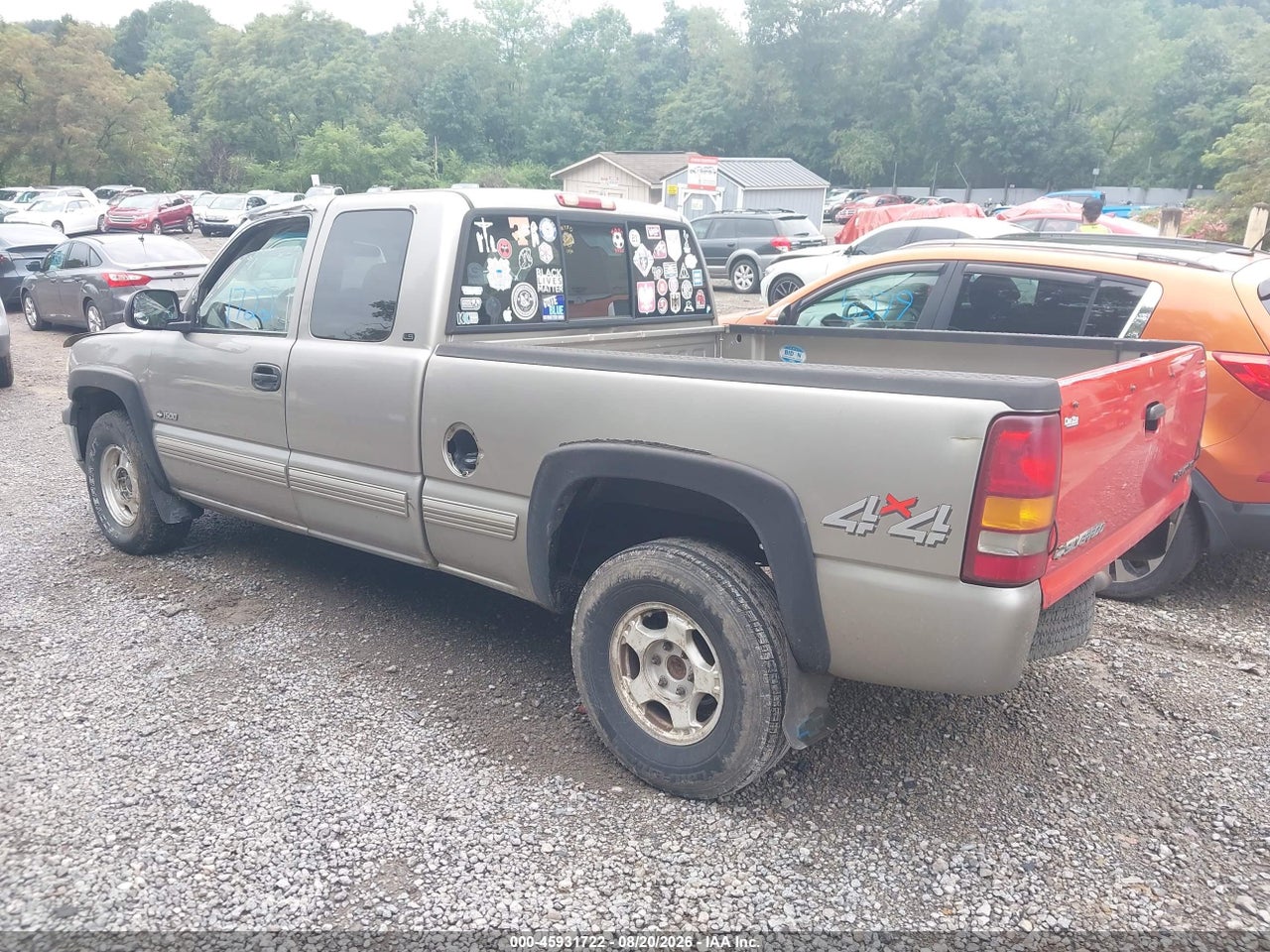 2000 CHEVROLET SILVERADO 1500 LS · 3/11