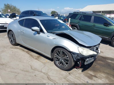 JF1ZNAA12D2****** · 2013 SCION FR-S