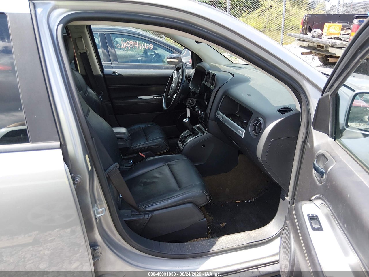 2016 JEEP COMPASS HIGH ALTITUDE EDITION · 5/11