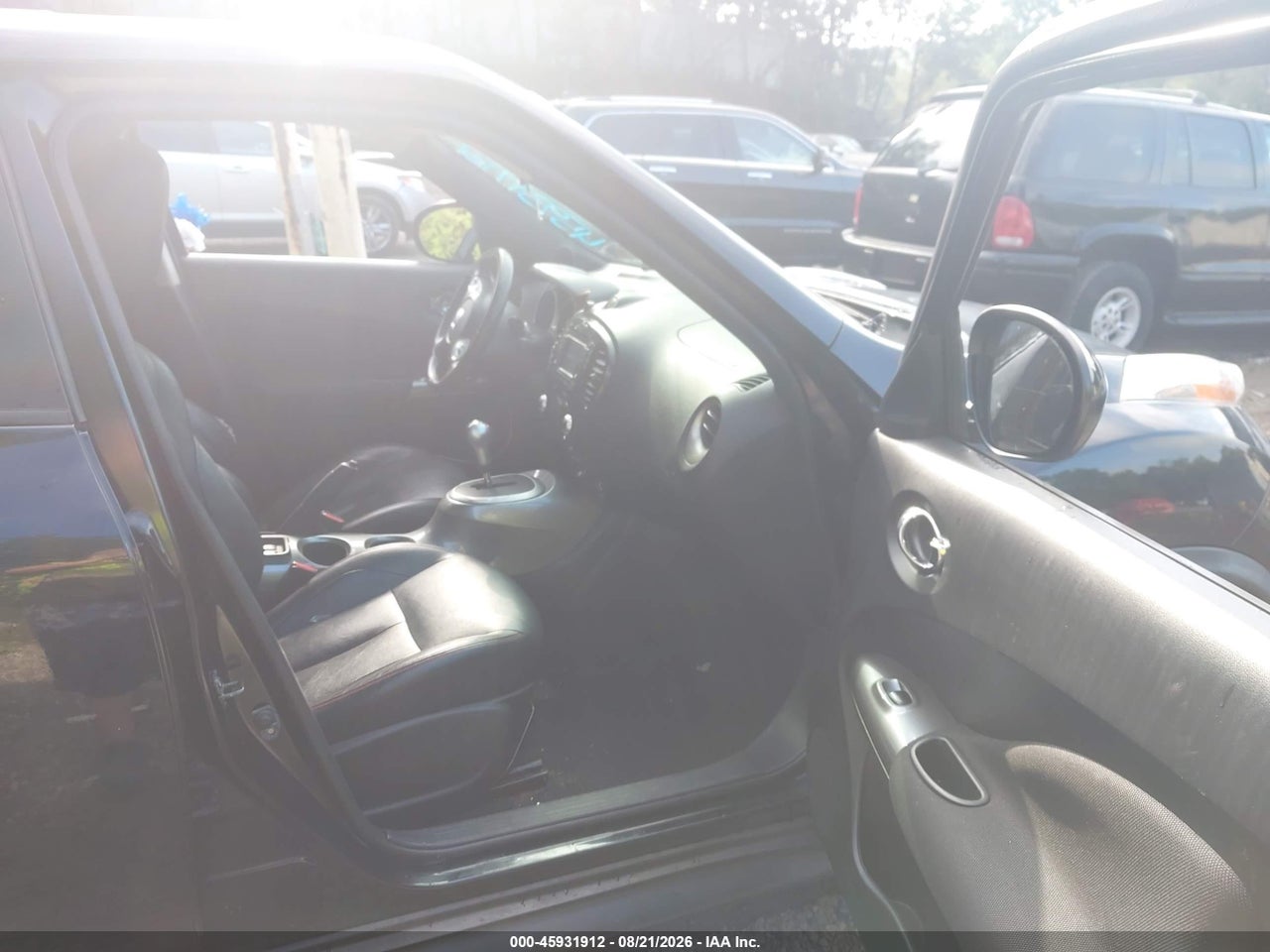 2011 NISSAN JUKE SL · 5/11