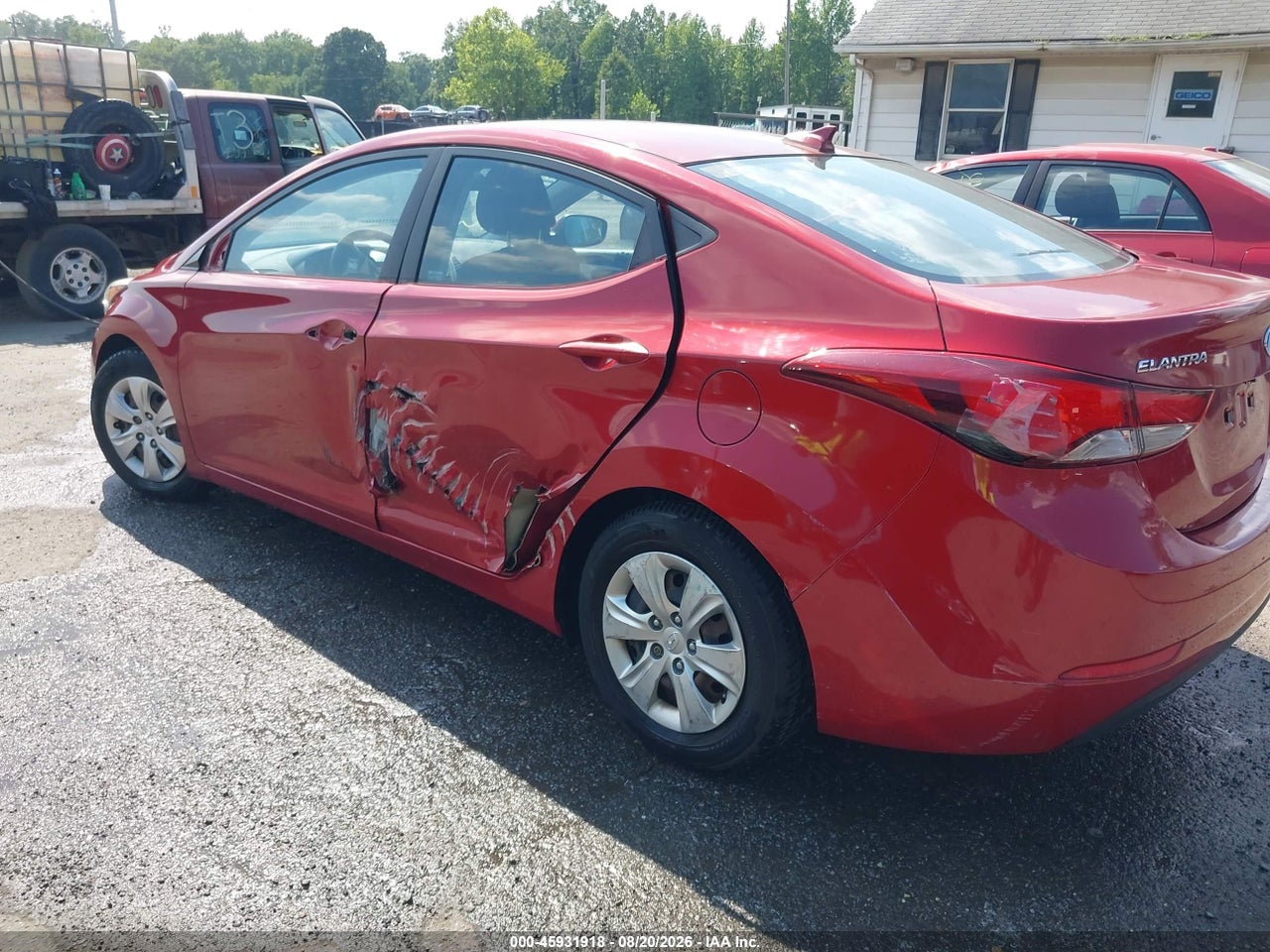 2016 HYUNDAI ELANTRA SE · 6/11