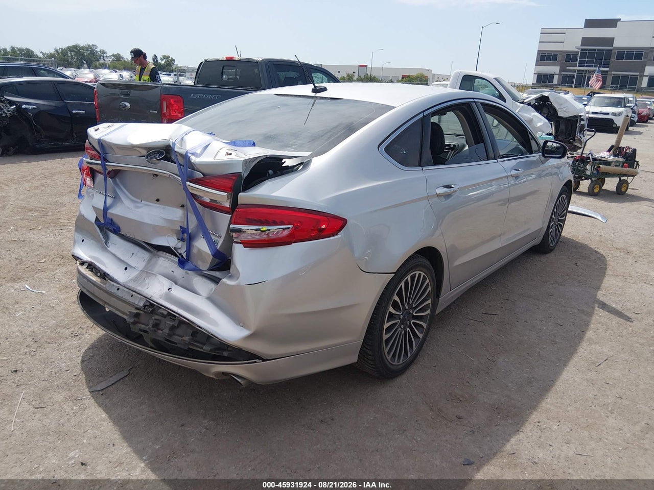 2018 FORD FUSION HYBRID TITANIUM · 4/11