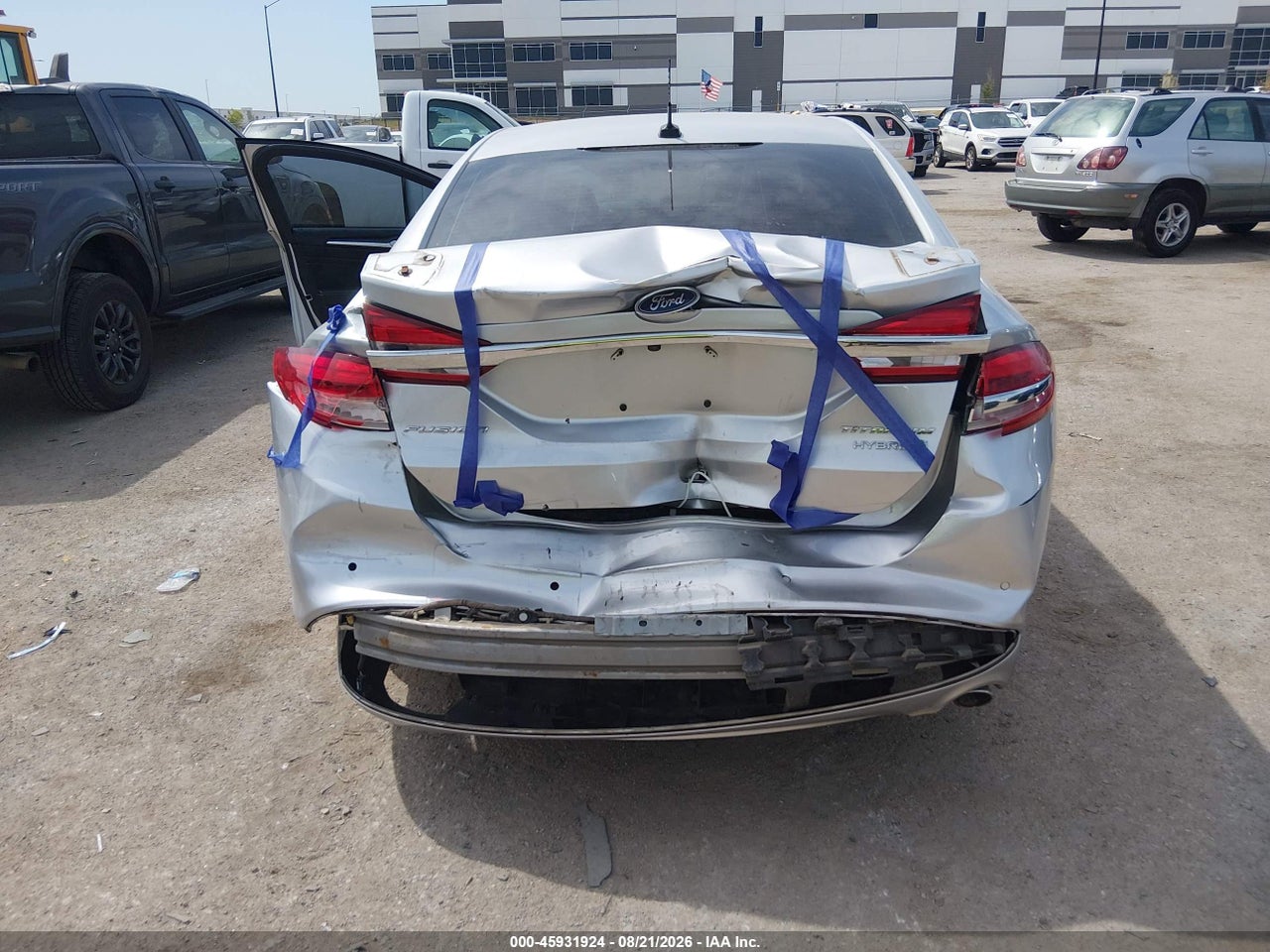 2018 FORD FUSION HYBRID TITANIUM · 6/11