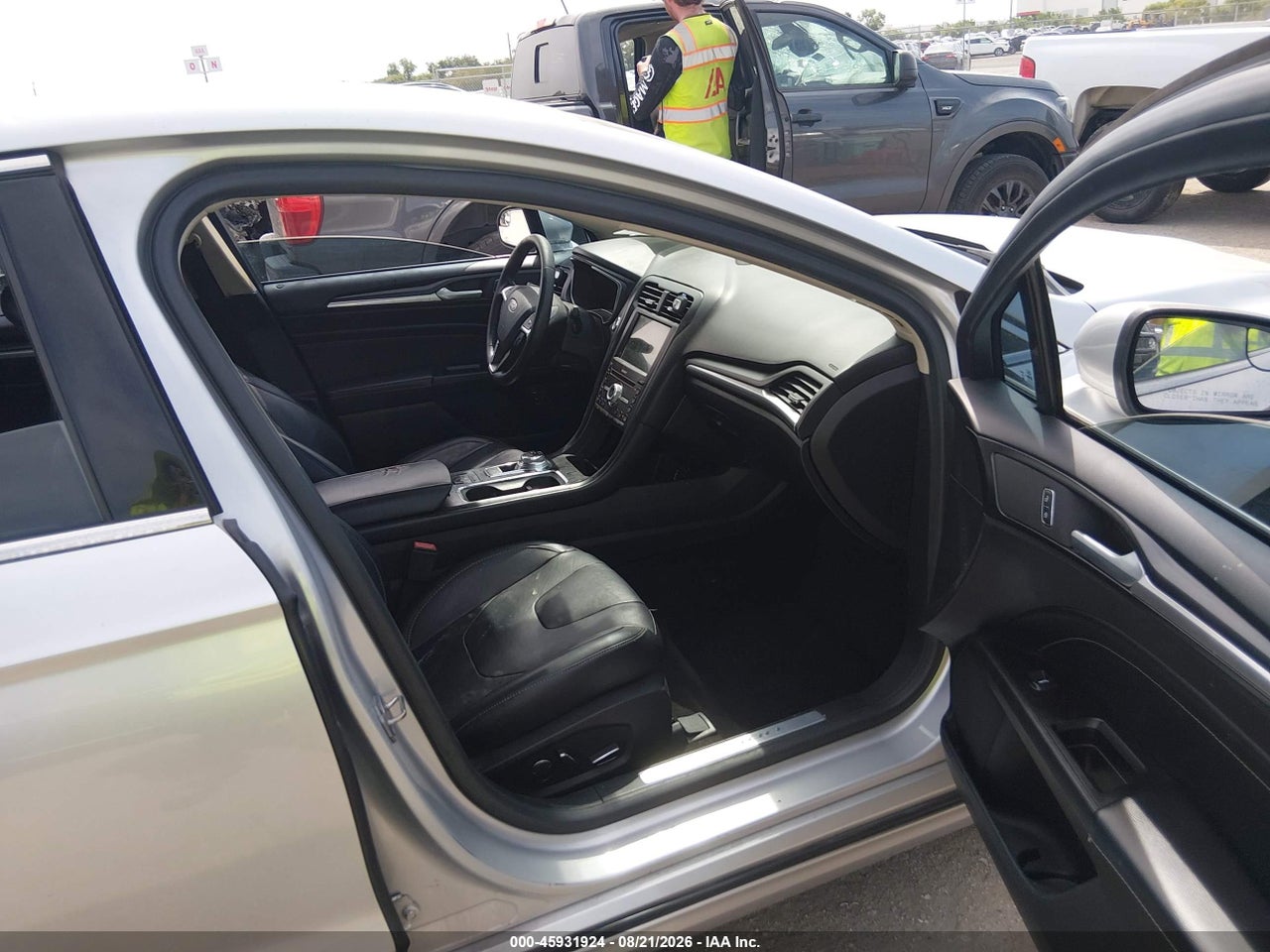 2018 FORD FUSION HYBRID TITANIUM · 5/11