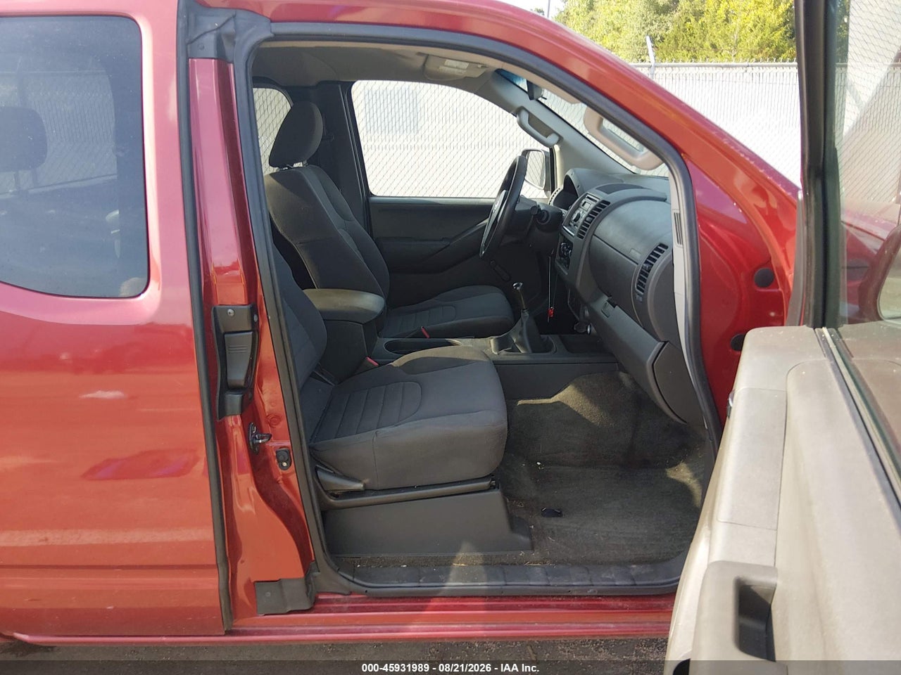 2013 NISSAN FRONTIER S · 5/11