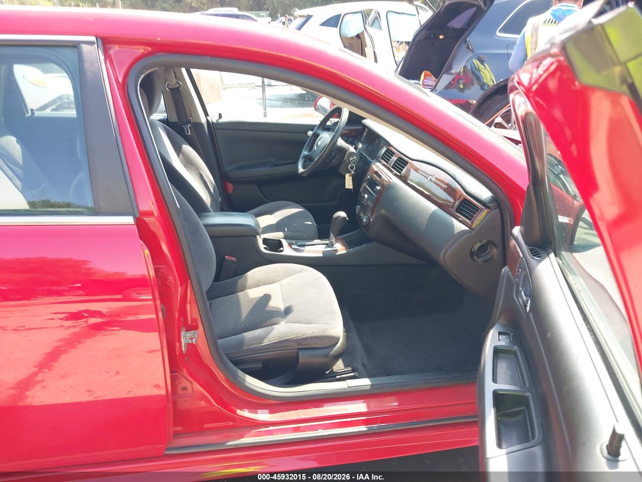 2010 CHEVROLET IMPALA LT · 5/11