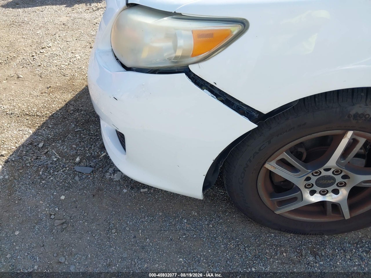 2010 TOYOTA COROLLA LE · 6/11