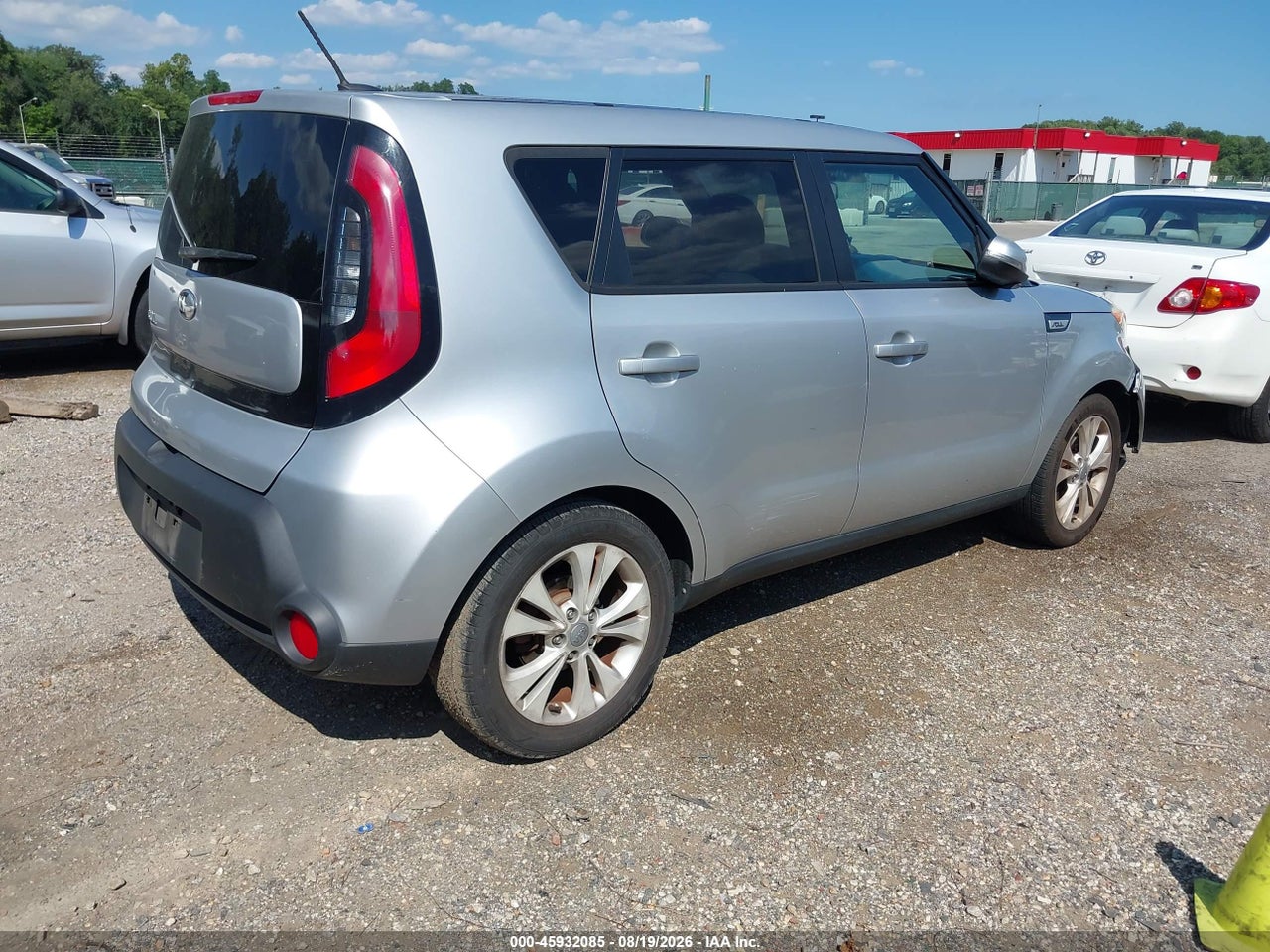 2014 KIA SOUL + · 4/11
