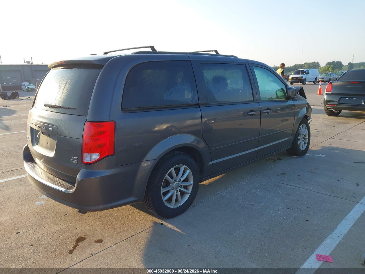 2015 DODGE GRAND CARAVAN SXT · 4/11