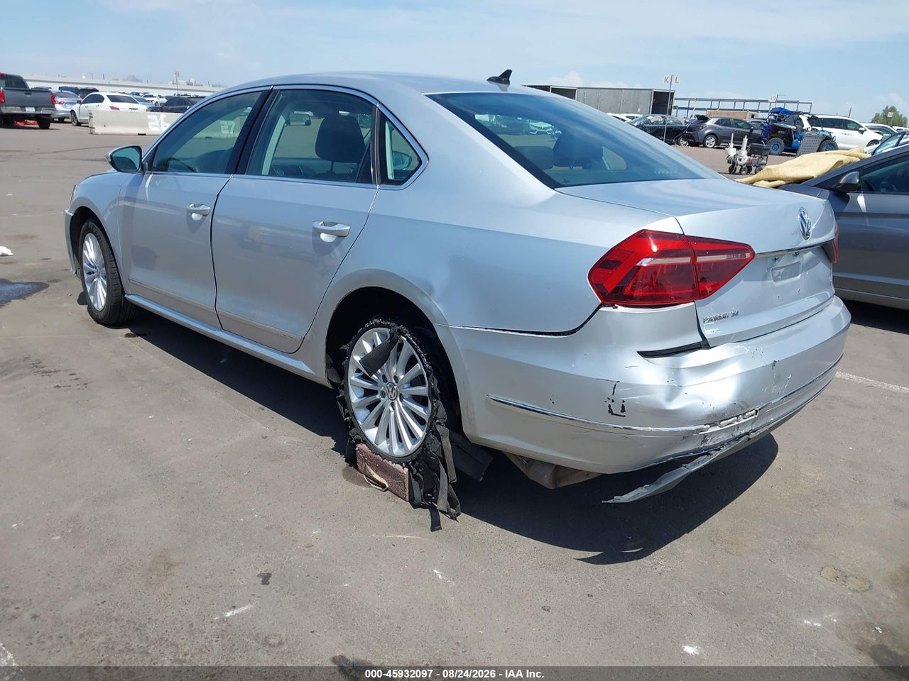 2017 VOLKSWAGEN PASSAT 1.8T SE · 3/11