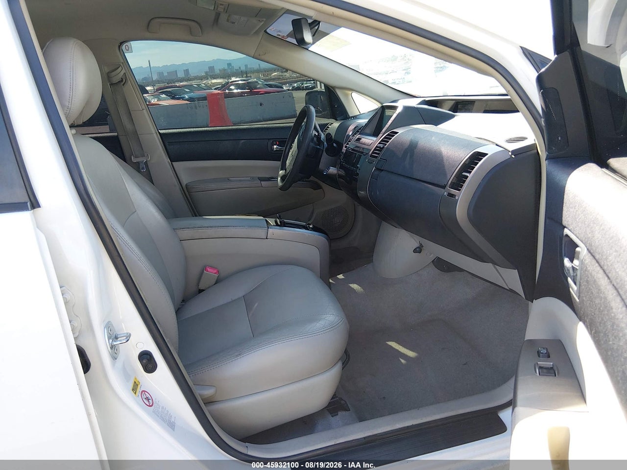 2006 TOYOTA PRIUS   · 5/11