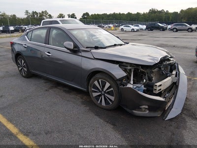 1N4BL4DV7MN****** · 2021 NISSAN ALTIMA SV FWD