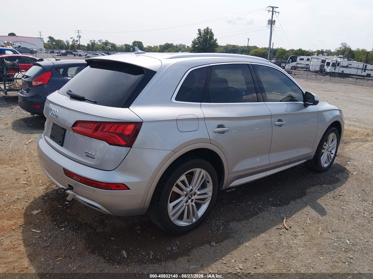 2018 AUDI Q5 2.0T PREMIUM/2.0T TECH PREMIUM · 4/11