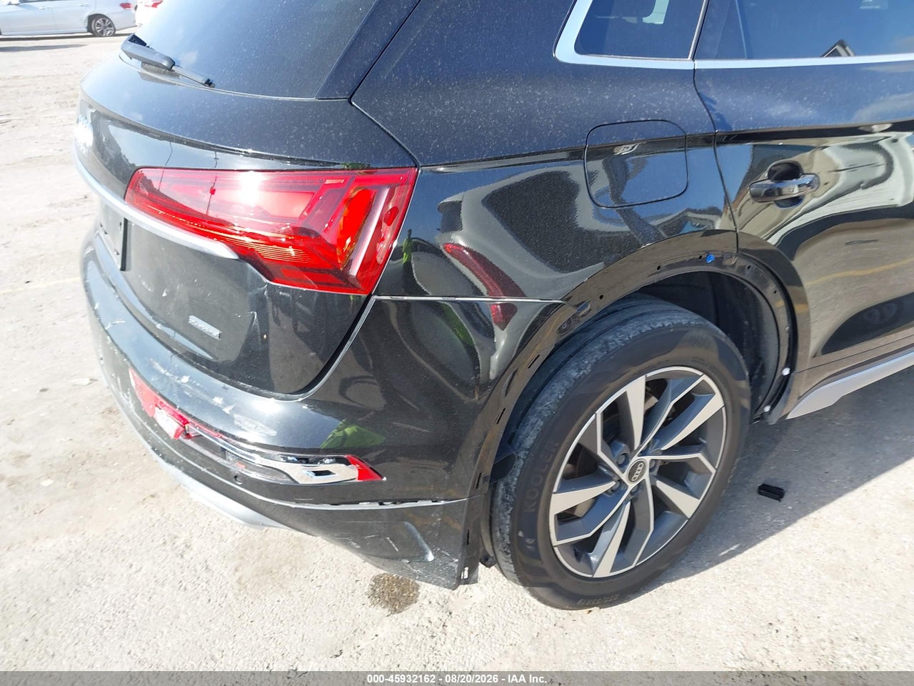 2021 AUDI Q5 PREMIUM 45 TFSI QUATTRO S TRONIC · 6/11