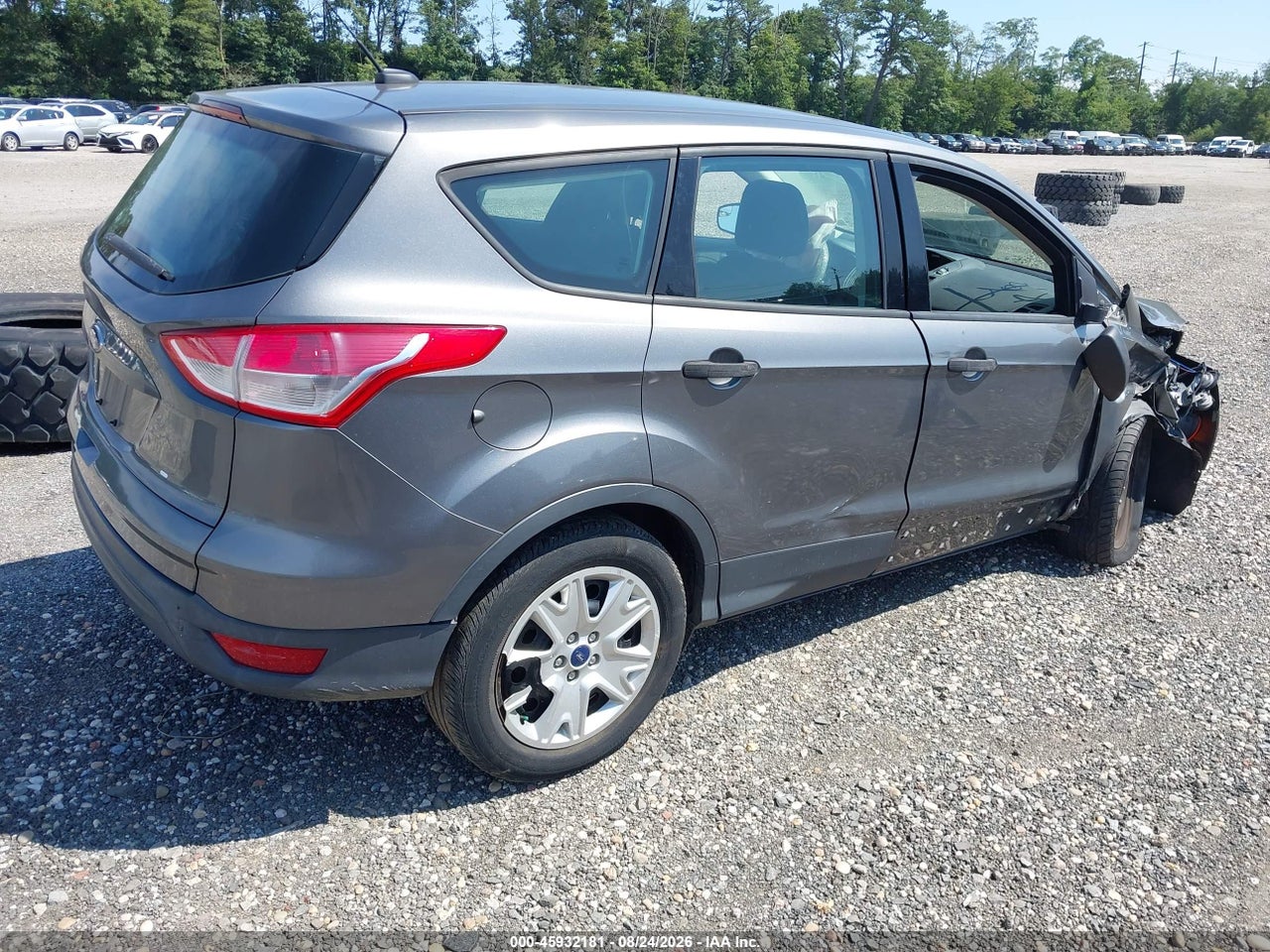 2014 FORD ESCAPE S · 4/11