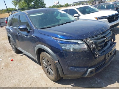 2022 NISSAN PATHFINDER SV 4WD