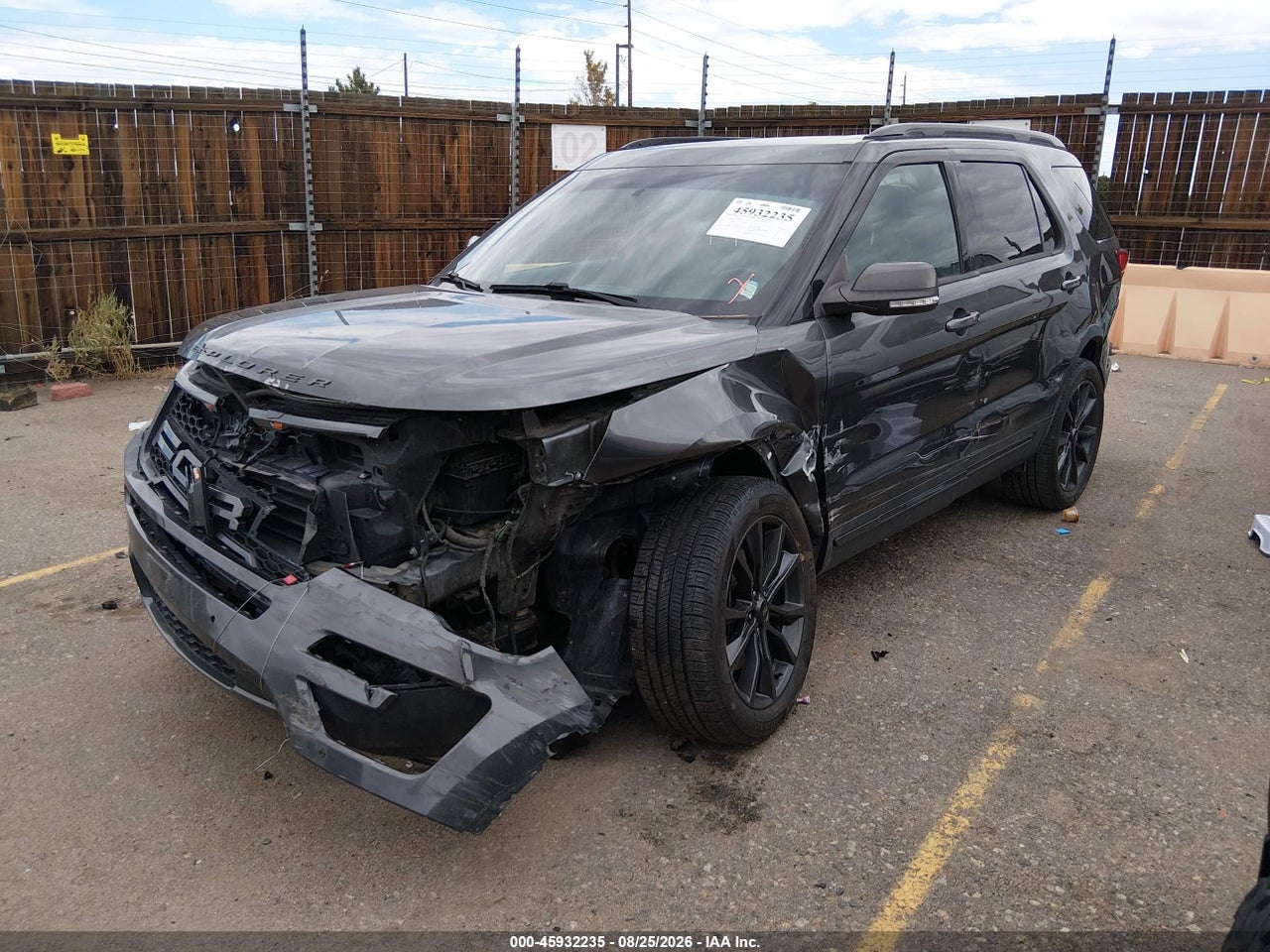 2017 FORD EXPLORER XLT · 2/11