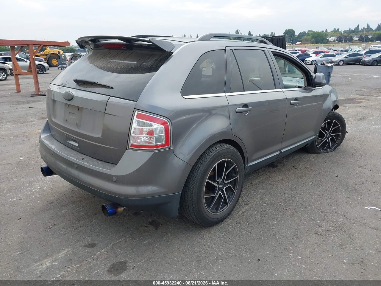 2010 FORD EDGE LIMITED · 4/11