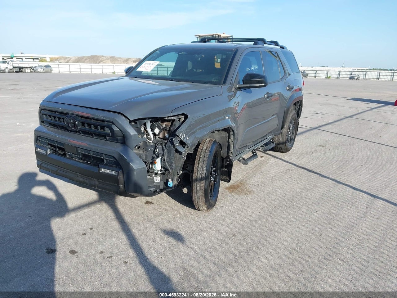 2025 TOYOTA 4RUNNER SR5 · 2/11