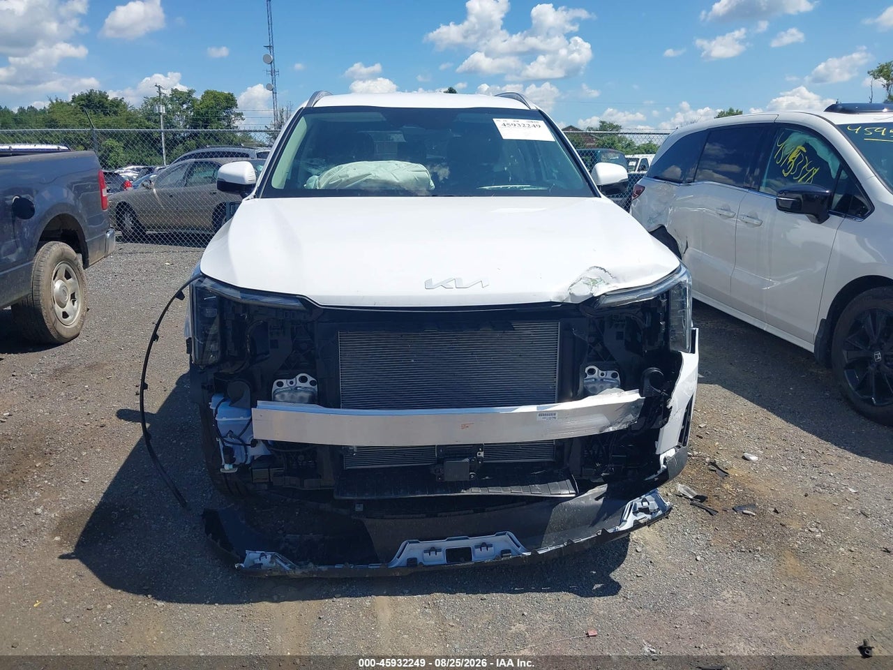 2026 KIA SORENTO S · 6/11