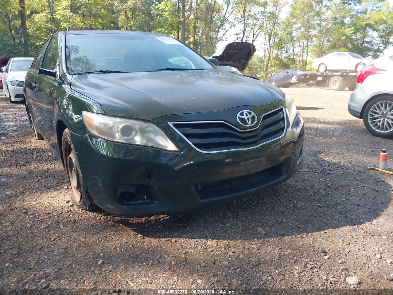 2011 TOYOTA CAMRY LE · 6/11