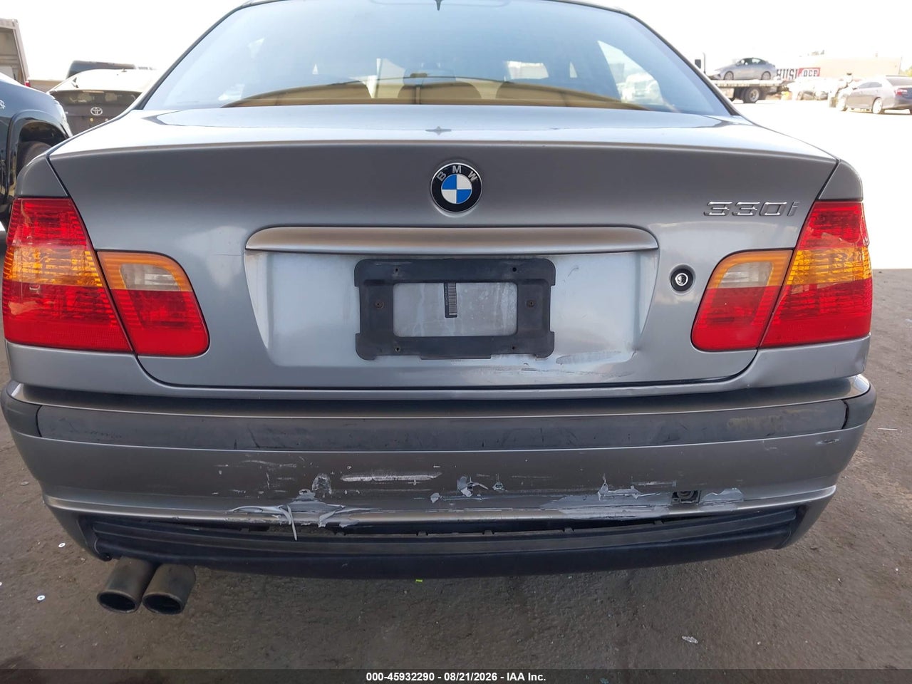 2004 BMW 330I · 6/11
