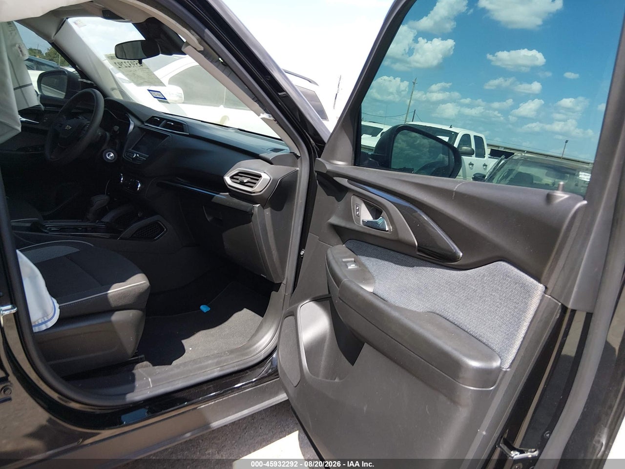 2023 CHEVROLET TRAILBLAZER FWD LS · 5/11