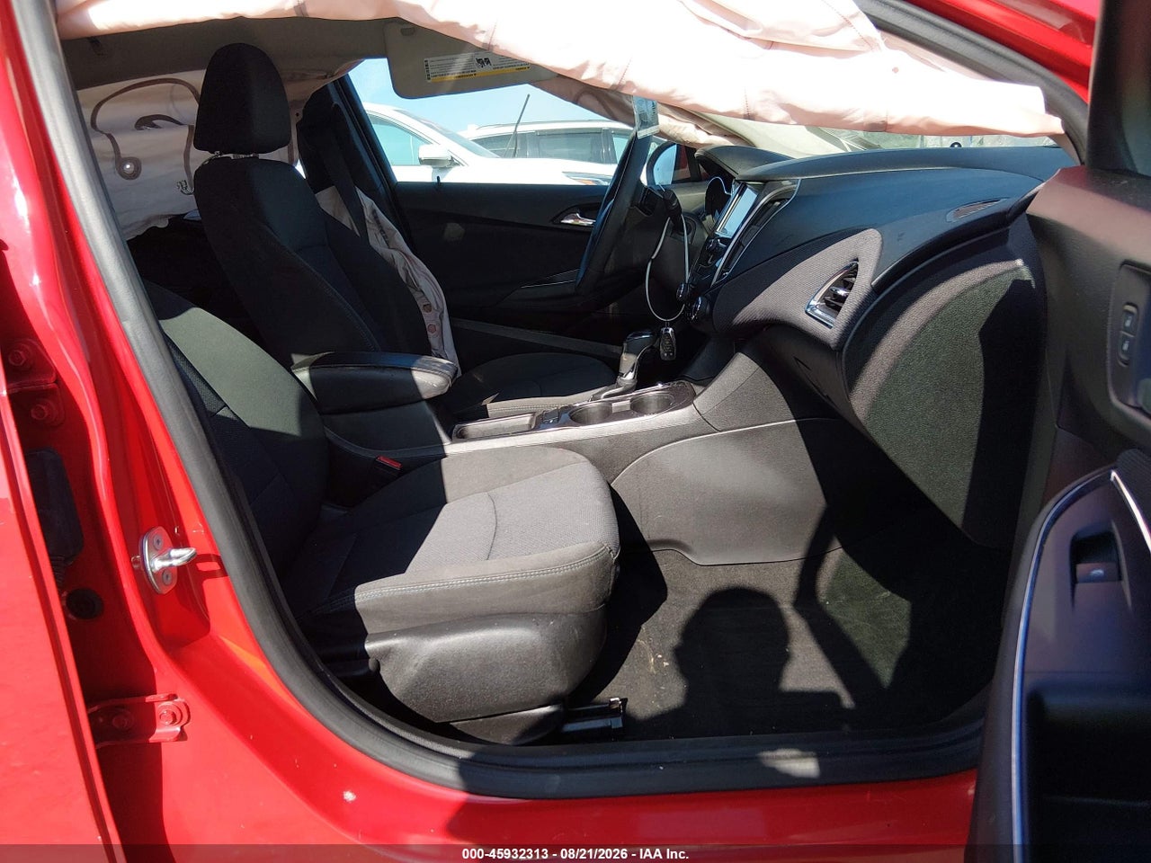 2018 CHEVROLET CRUZE LT AUTO · 5/11