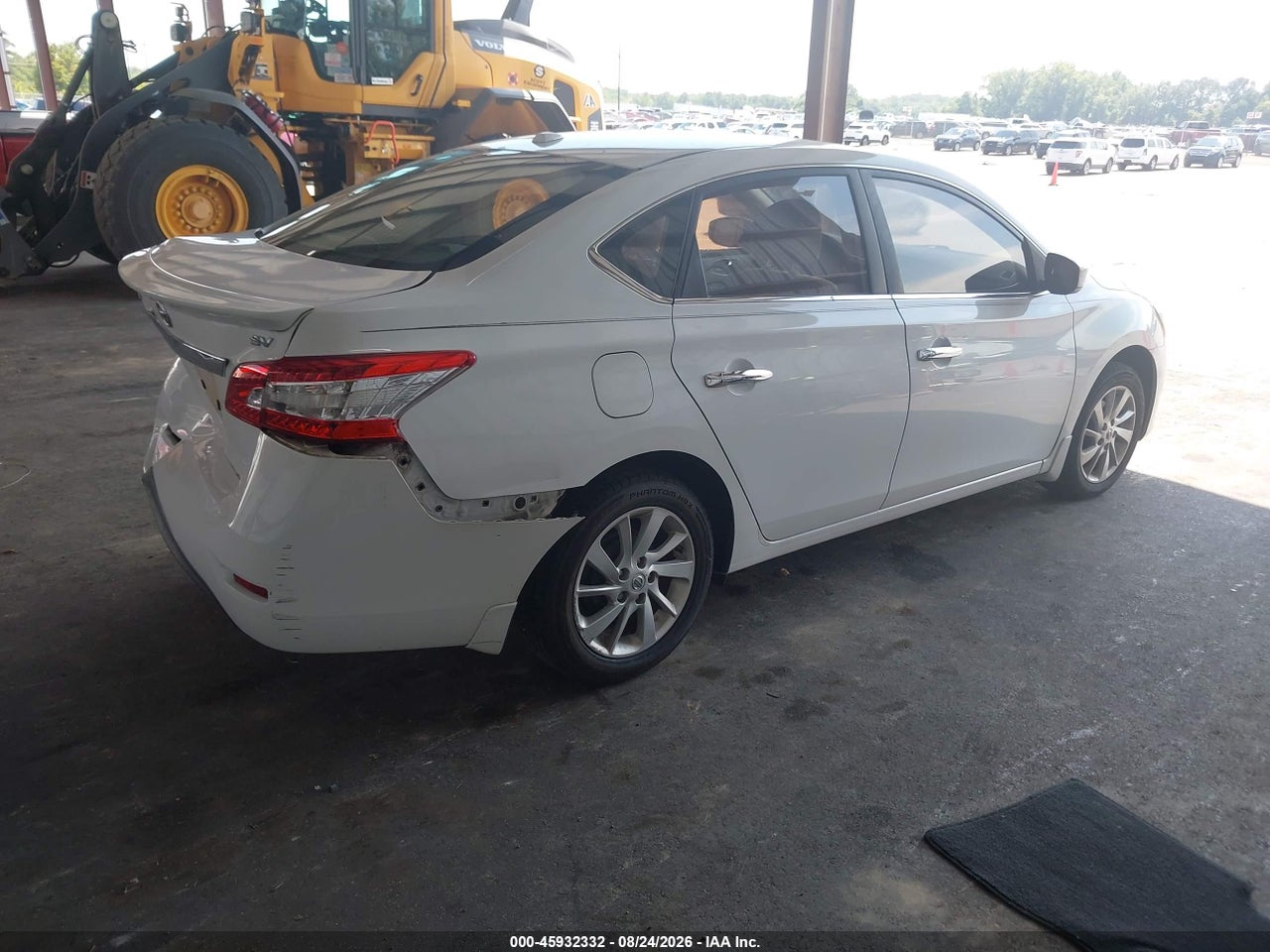 2015 NISSAN SENTRA SV · 4/11
