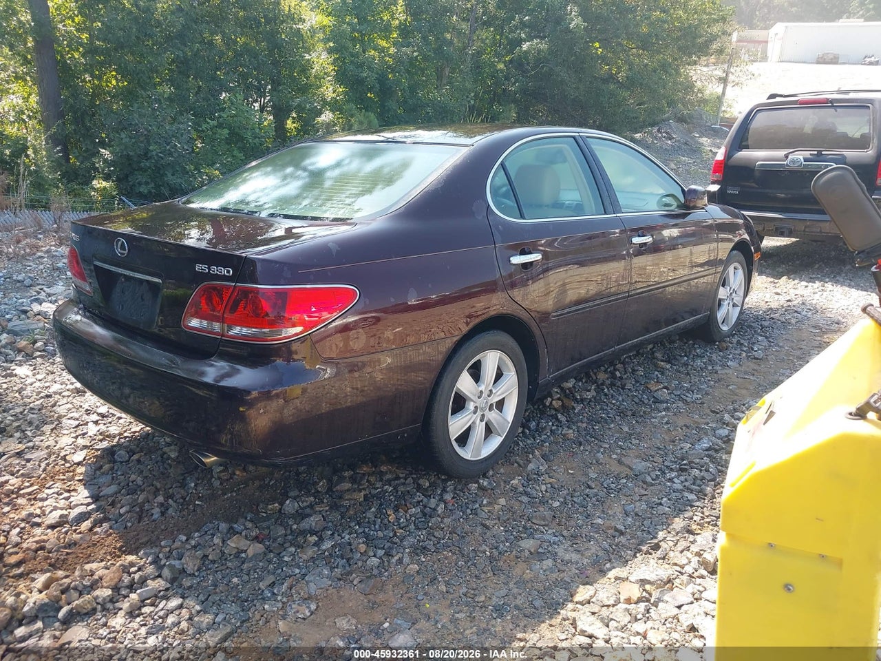 2005 LEXUS ES 330   · 4/11