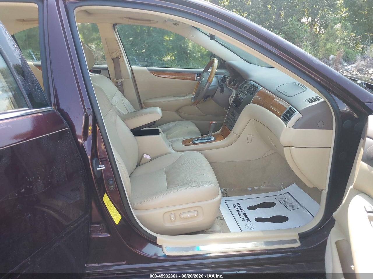 2005 LEXUS ES 330   · 5/11