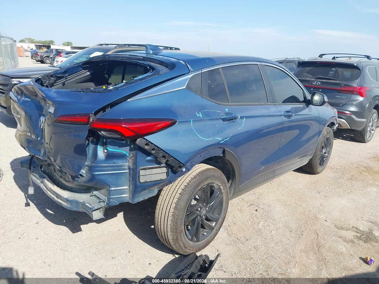 2025 BUICK ENVISTA PREFERRED FWD · 4/11