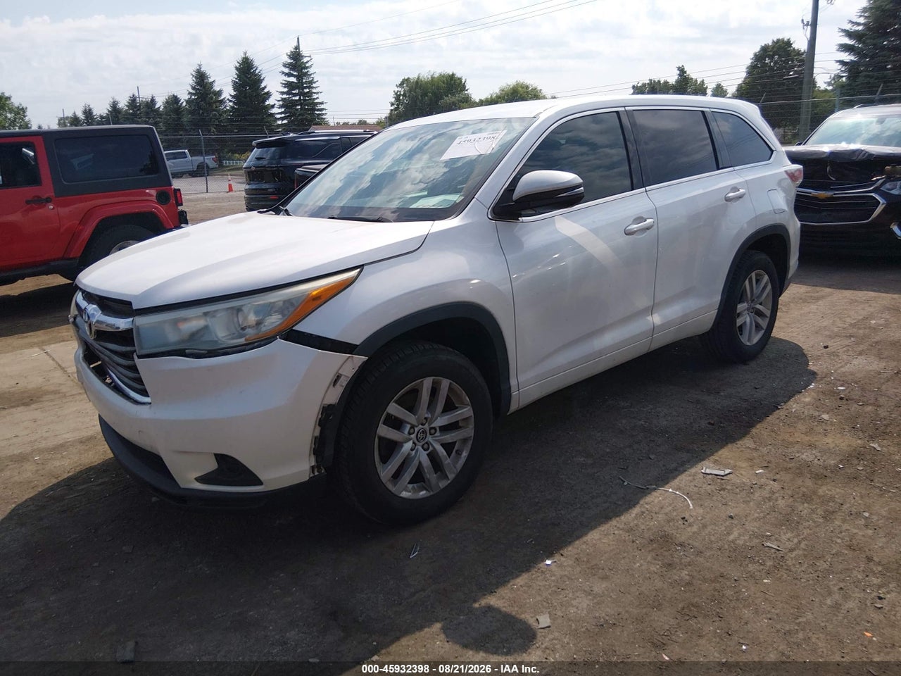 2016 TOYOTA HIGHLANDER LE V6 · 2/11