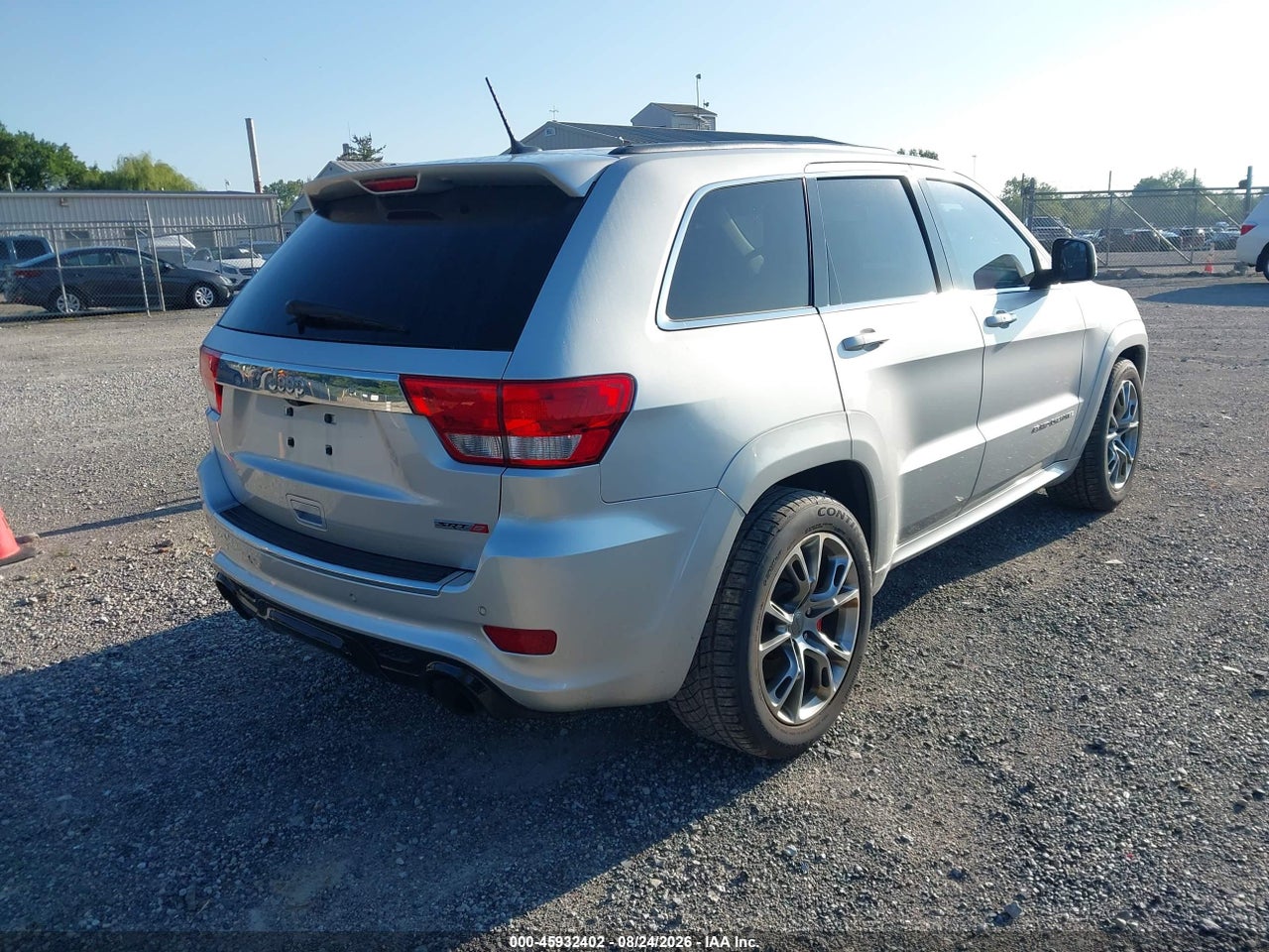 2012 JEEP GRAND CHEROKEE SRT8 · 4/11