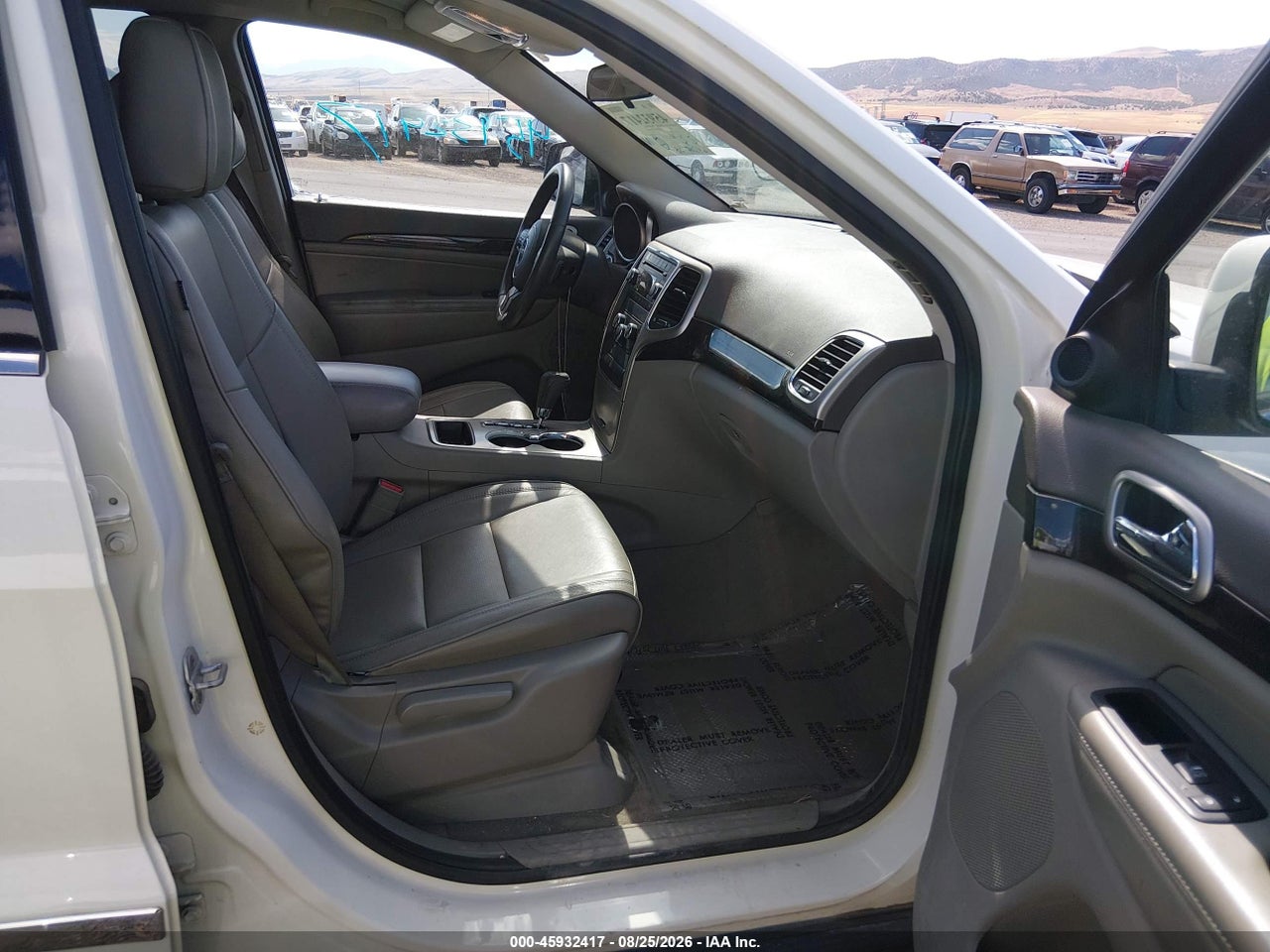 2012 JEEP GRAND CHEROKEE LAREDO · 5/11