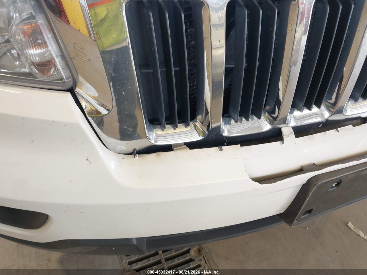 2012 JEEP GRAND CHEROKEE LAREDO · 6/11
