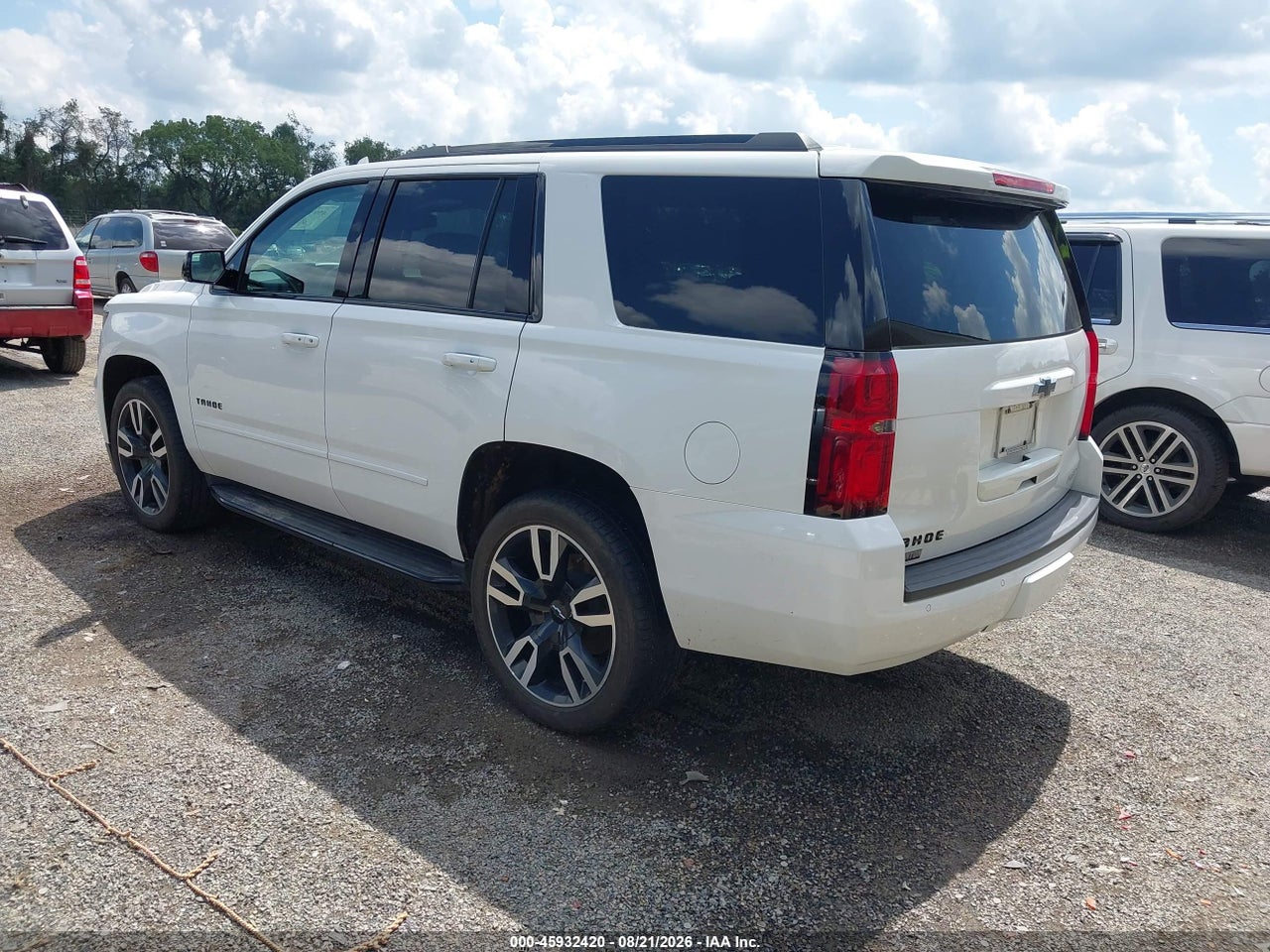 2020 CHEVROLET TAHOE 4WD PREMIER · 3/11