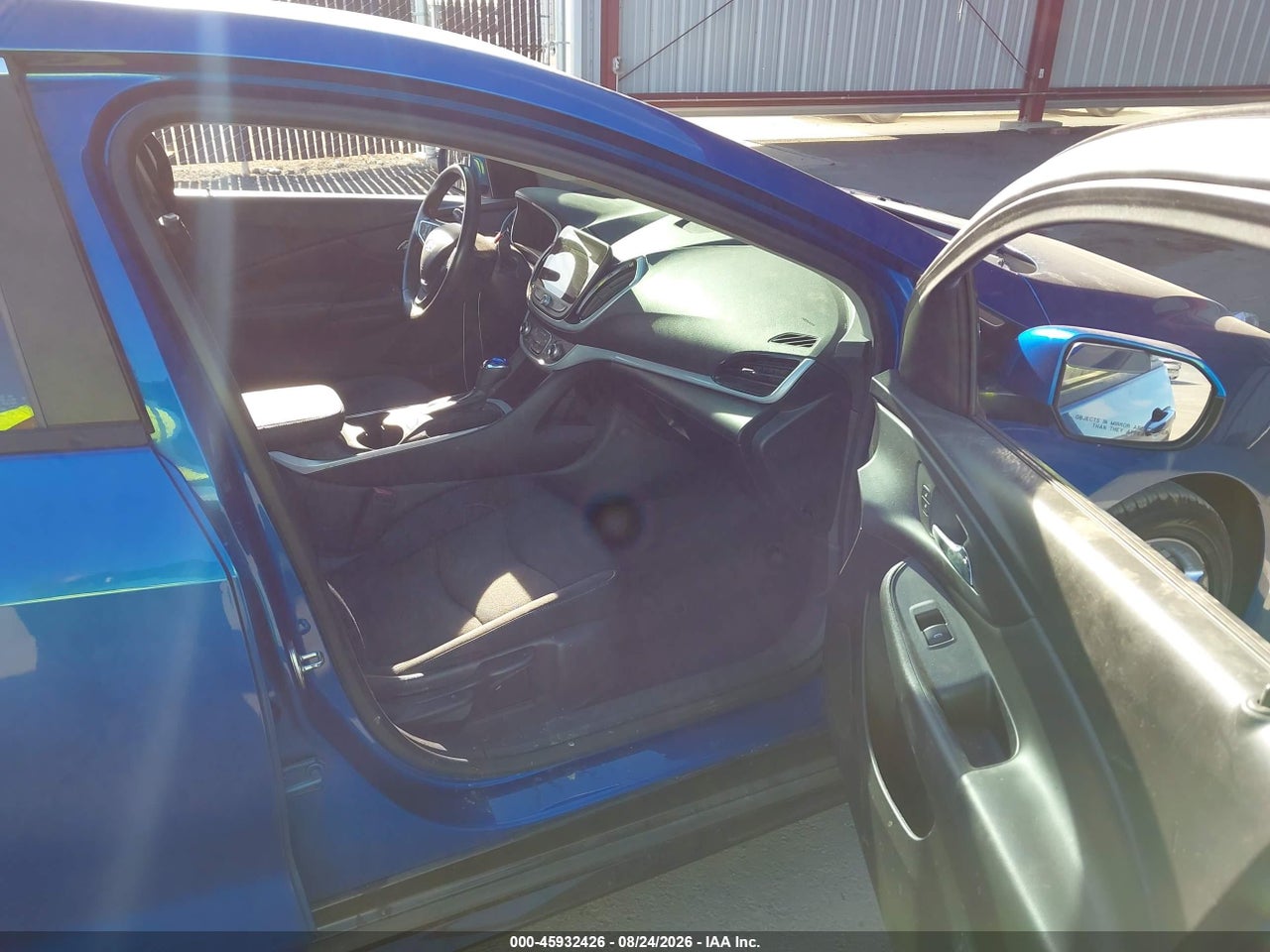 2017 CHEVROLET VOLT LT · 5/11