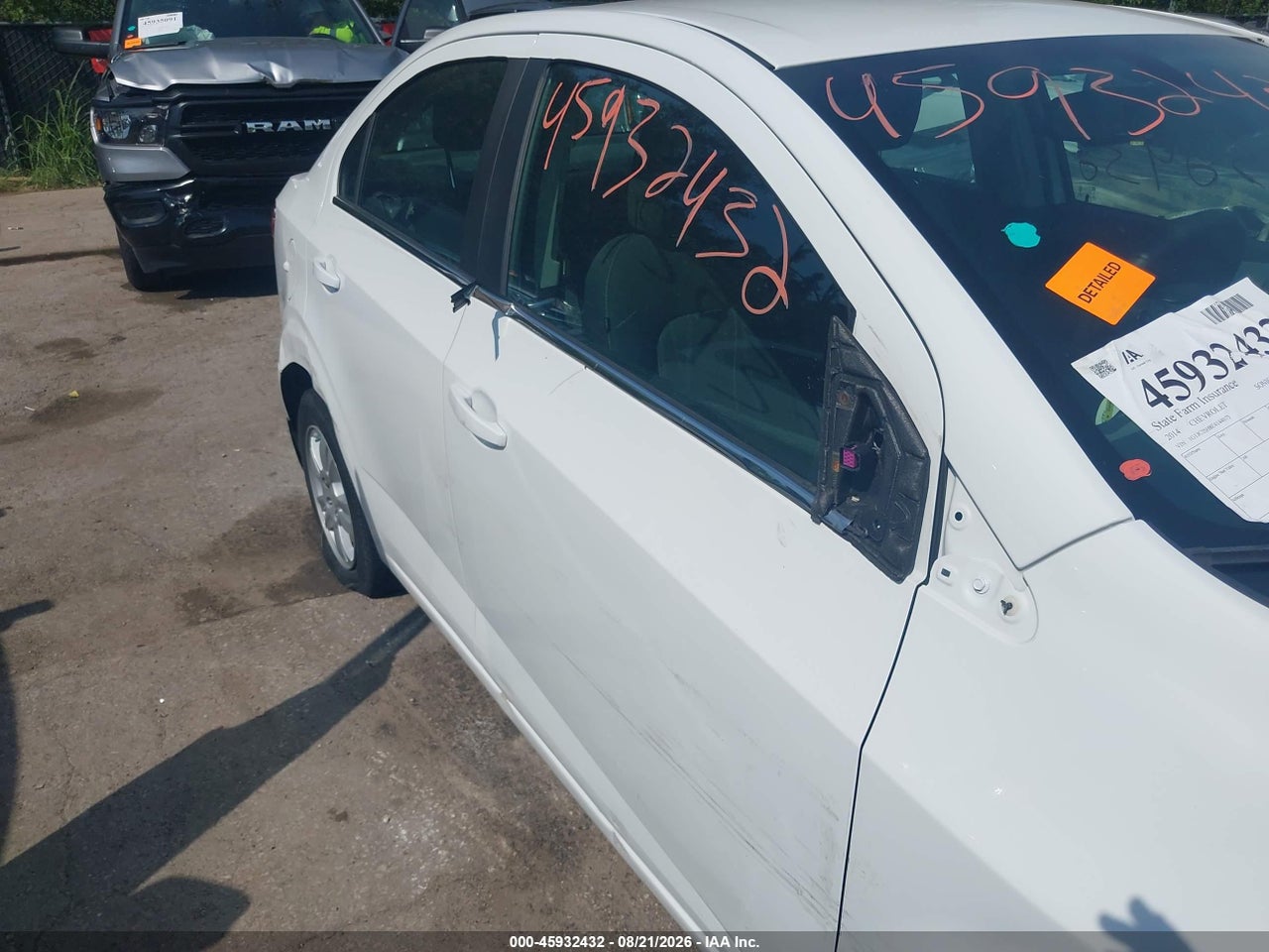 2014 CHEVROLET SONIC LT AUTO · 6/11