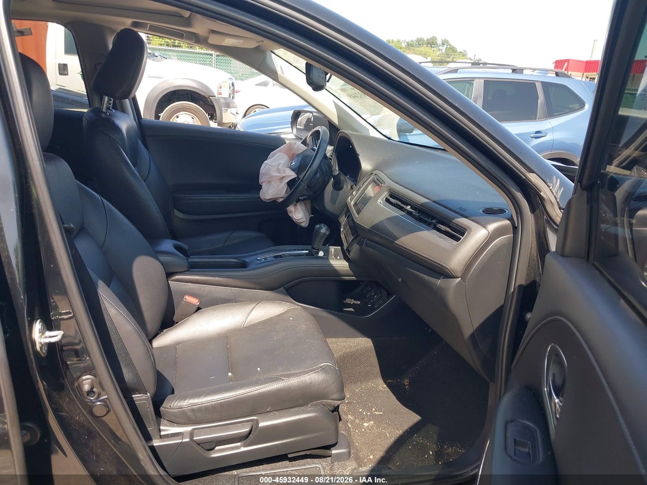 2017 HONDA HR-V EX-L · 5/10