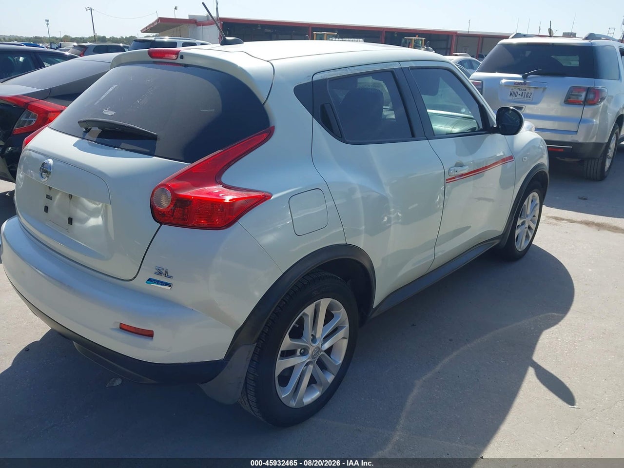 2012 NISSAN JUKE SL · 4/11
